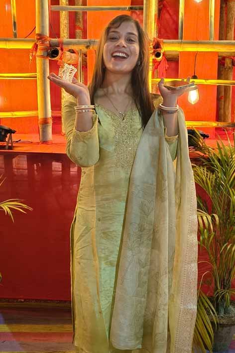 Call Girl in Rudrapur